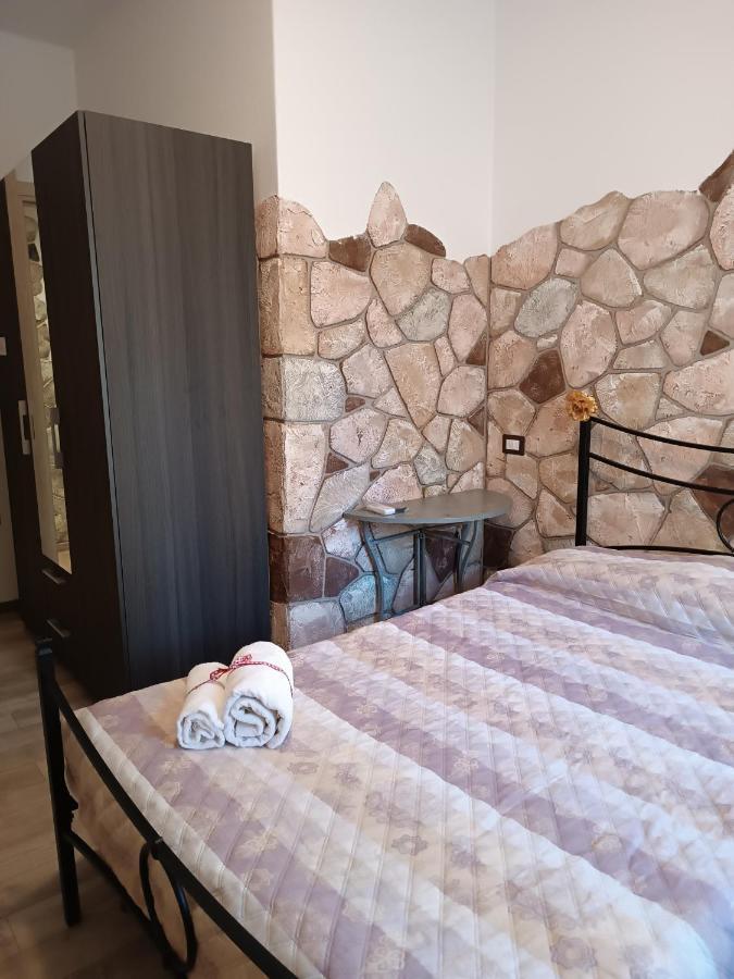 Rocca Pinta Guest House อาลเกโร ภายนอก รูปภาพ