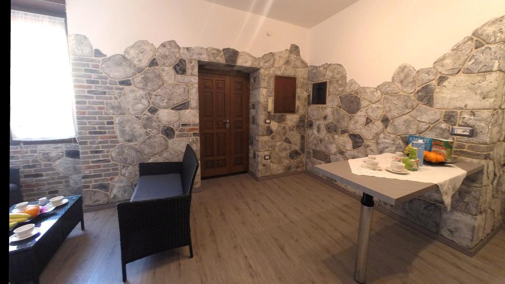 Rocca Pinta Guest House อาลเกโร ภายนอก รูปภาพ
